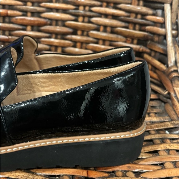 Naturalizer Estelle Loafers Womens Size 11 W Black Patent Leather - Picture 7 of 12